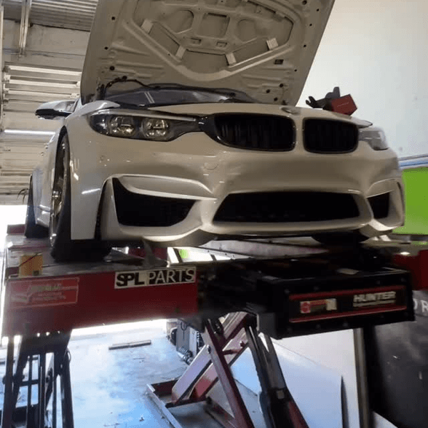 The SelfMade MotorSports shop in Davie, FL